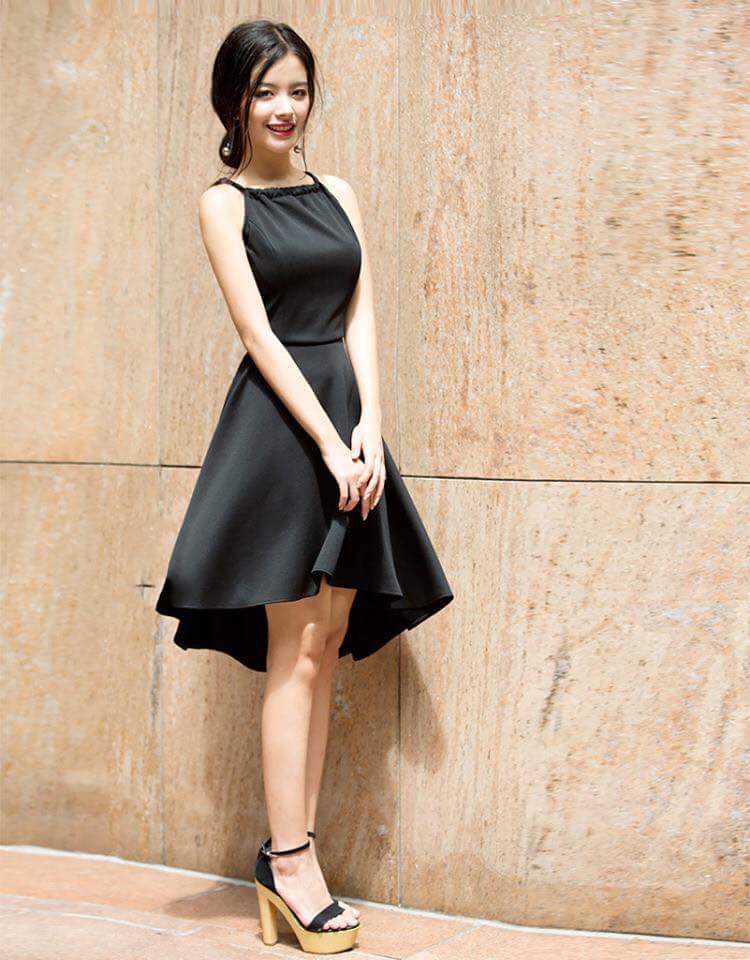 Top 10 Kiểu Váy Yếm Đẹp Dễ Thương Mà Các Nàng Không Nên Bỏ Qua